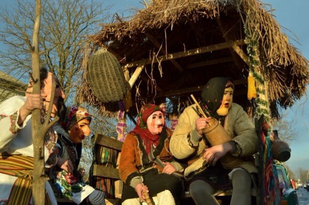 Ворожіння та щедрування: як зустрічають Старий Новий рік в Україні