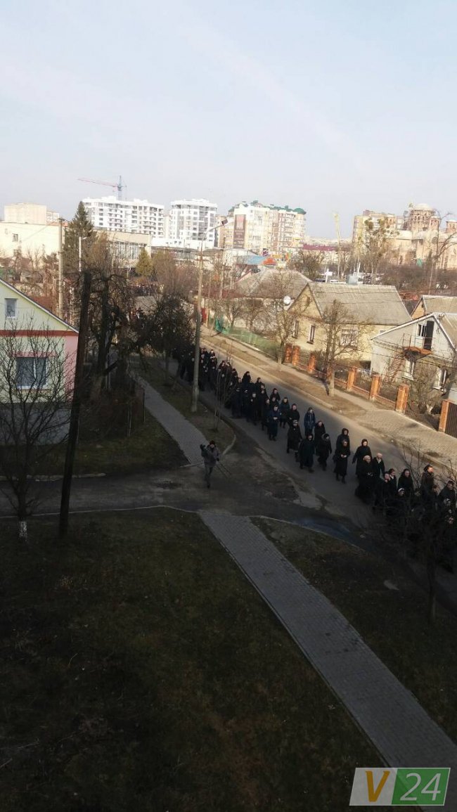 У Луцьку – хресна хода монахів УГКЦ