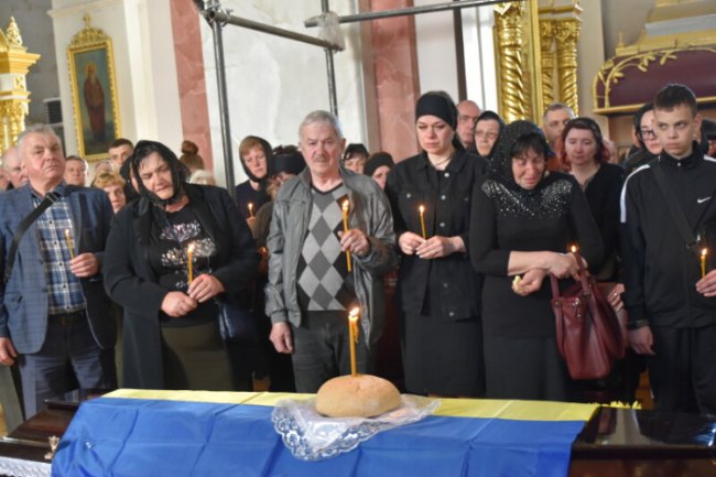Скорботний день: у Луцьку поховали двох Героїв