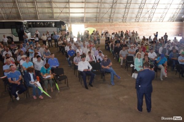 День поля 2015  -  семінар аграріїв, який організовано групою підприємств ТМ «ВІЛІЯ».* ФОТО