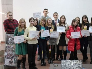 Стало відомо, хто отримав  іменні стипендії від фонду «Прибужжя»