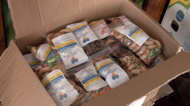 З села на Волині щотижня відправляють допомогу бійцям на Схід. ВІДЕО