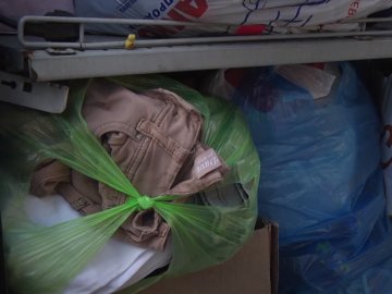 Волонтерка на луцькому ринку збирає допомогу нужденним. ВІДЕО