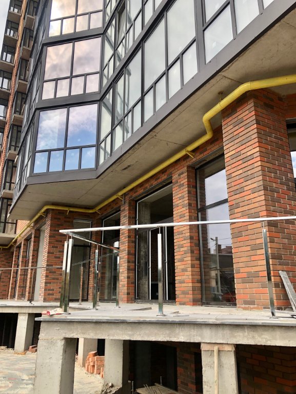 Бізнес  – у серці міста: чому варто обрати «Яровицю» під комерцію*