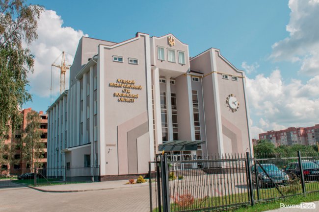 Там, де розвертаються тролейбуси: як живе 40-ий мікрорайон Луцька