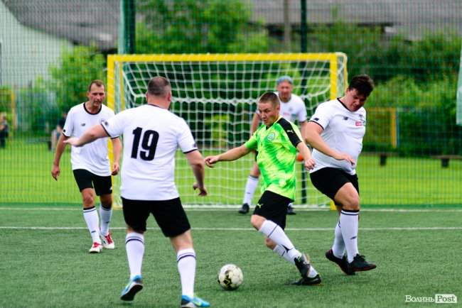 Свято корпоративної єдності: група компаній «Континіум» влаштувала футбольний турнір. ФОТО