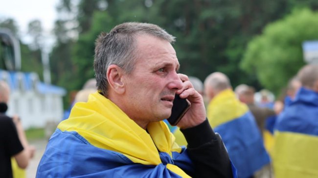 З неволі звільнили молодших 25 років та важкохворих захисників: Україна та росія провели обмін полоненими