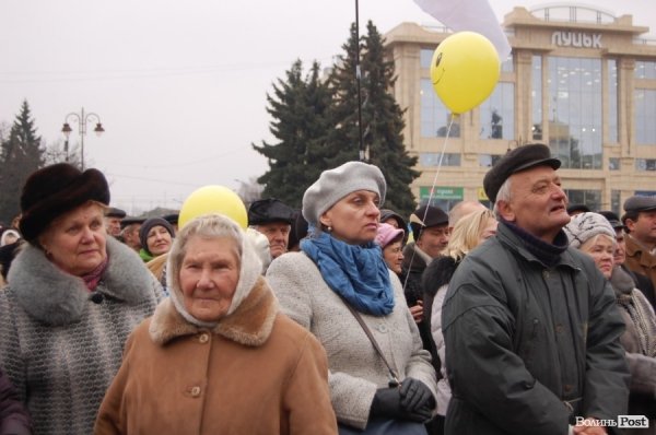 Народне віче в Луцьку. ФОТО