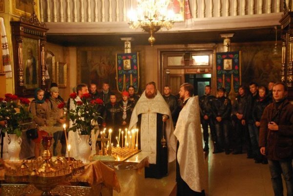 У Луцьку помолилися за загиблих байкерів. ФОТО