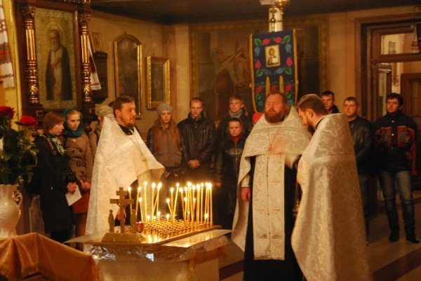 У Луцьку помолилися за загиблих байкерів. ФОТО