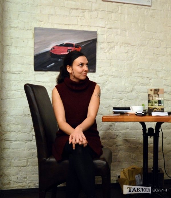 Я просто закохалася у ваше місто, - луганська письменниця у Луцьку. ФОТО