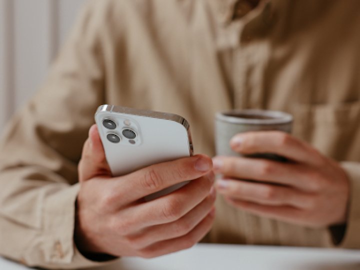 Як перенести фото, банк і чати на iPhone 