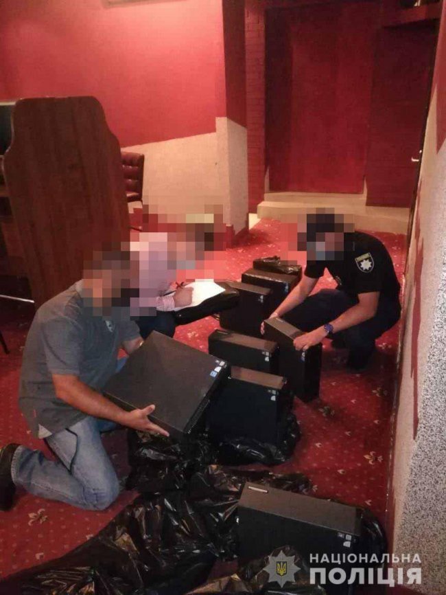 У Володимирі викрили підпільне казино, яке працювало лише для «своїх». ФОТО