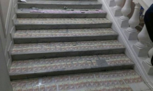  Київського чиновника «взяли» на хабарі через торгово-розважальний центр у Луцьку