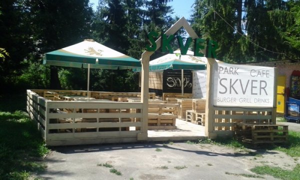 За неправильні літні майданчики муніципали видали приписи «Patio di Fiori» та «Вогнем і мечем». ФОТО
