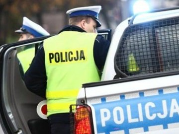 У Польщі українець з сокирою напав на трьох людей