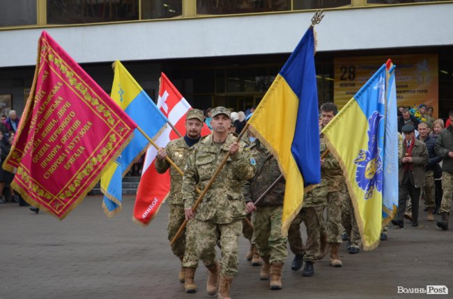 Герої завжди з нами: у Луцьку вшанували загиблих в російсько-українській війні. ФОТО