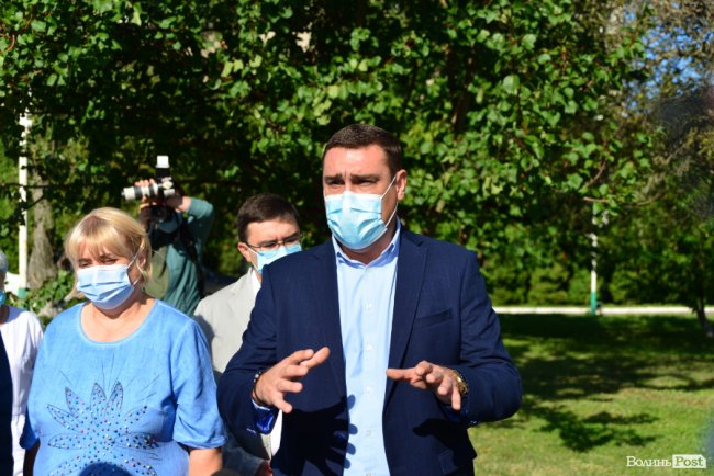 «Не чекайте нічого від держави»: Палиця проінспектував інфекційний госпіталь в Боголюбах 