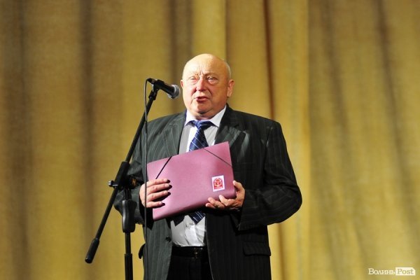 У Луцьку відомий політик і дипломат презентував нову книгу. ФОТО