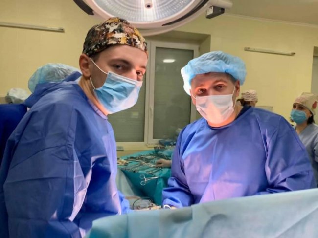 У львівській лікарні, яку очолив Олег Самчук, вперше пересадили нирку. ФОТО