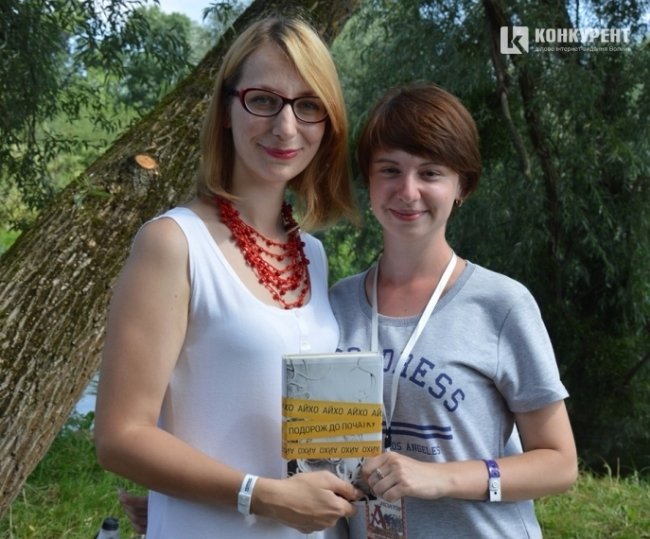 Розповіли, які книги найбільше читають лучани