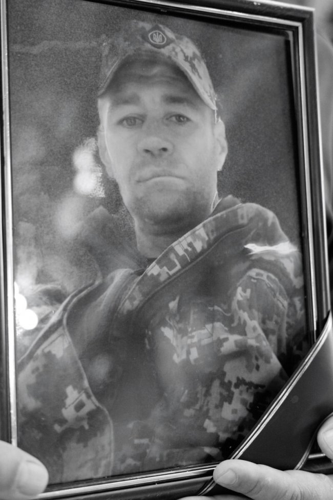 У Луцьку попрощалися з Героєм Сергієм Вакуликом