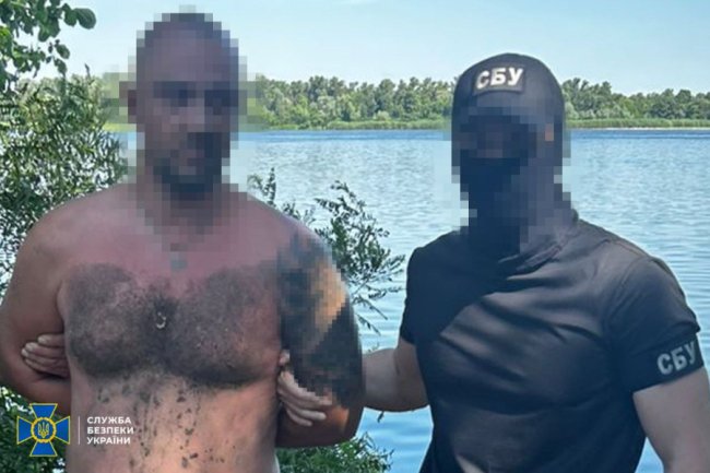 Контррозвідка зловила «ждуна» на Донеччині, який працював на росіян