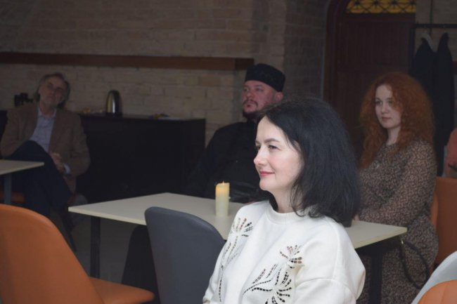 Як віршували у місті 400 літ тому: лучани на творчій майстерці спробували себе  в ролі поетів того часу 