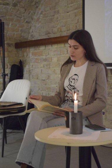 Як віршували у місті 400 літ тому: лучани на творчій майстерці спробували себе  в ролі поетів того часу 