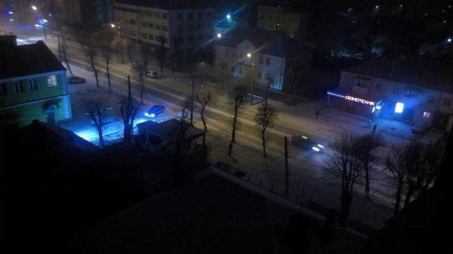 Лучани радіють першому снігу. ФОТО