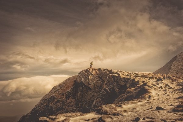 Автор - Олександр Дем'янів 