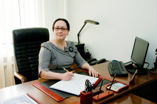 Понад 26 років життя присвятила роботі: у Луцьку урочисто провели у відставку голову Господарського суду 