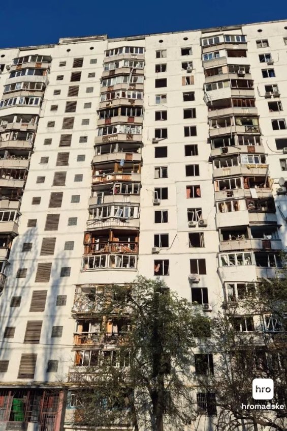 Росіяни вдарили ракетами по Києву: 16 постраждалих, зруйнували дитячий садок 