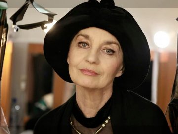 У Києві через ракетний обстріл загинула заслужена артистка України