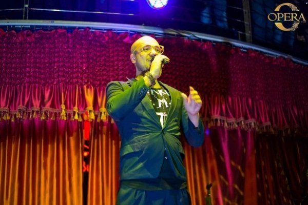 Пара Нормальних у луцькому клубі. ФОТО