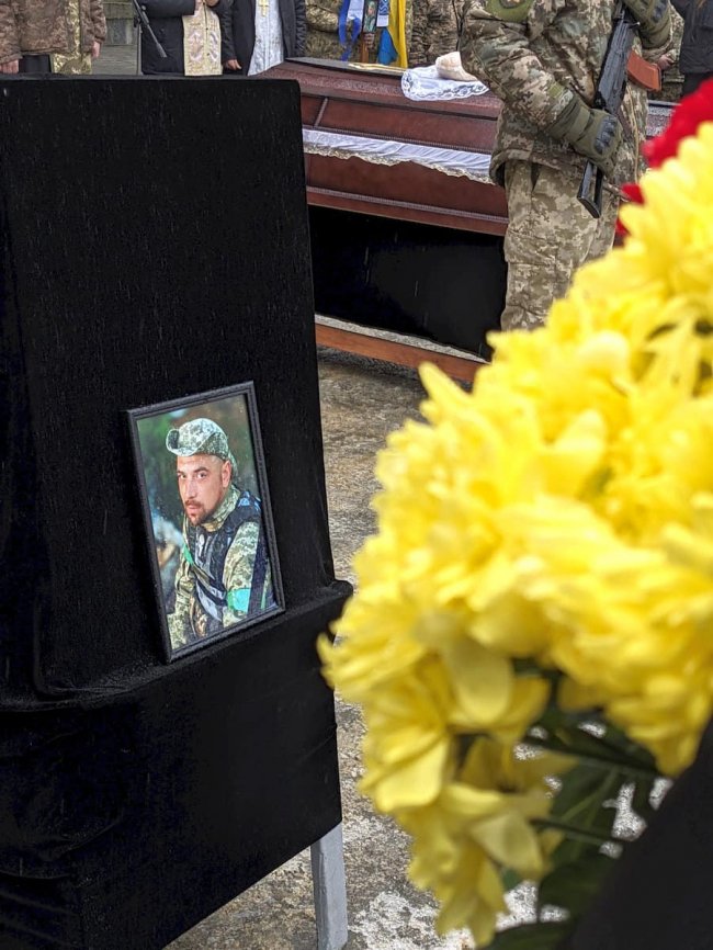 На захист стали троє чоловіків з однієї родини: у Ковелі попрощалися із 26-річним Героєм