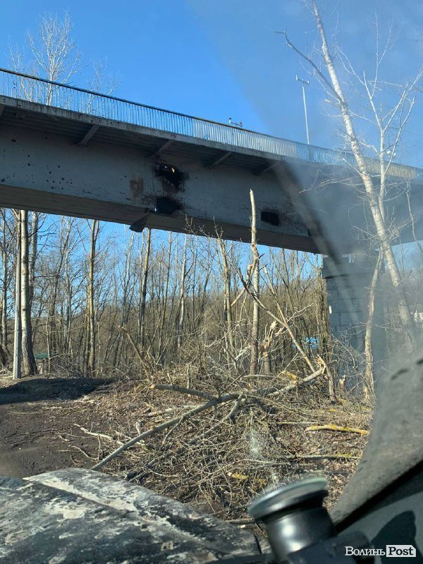 «Усі, кого я врятував, – мої похресники»: історія бізнесмена з Київщини, який евакуйовує людей