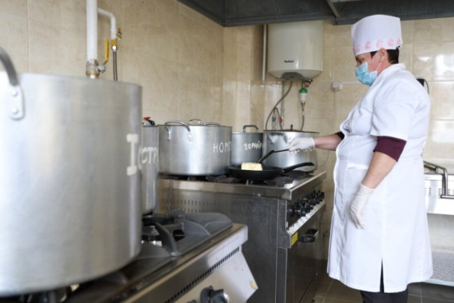 У Луцьку запрацювала відремонтована їдальня терцентру соціального обслуговування