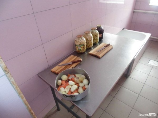 Як окуні в банці: блокадна військова частина зсередини. ФОТО