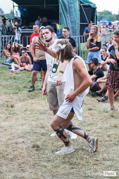 Другий день «Бандерштату» в обличчях та миттєвостях. ФОТОРЕПОРТАЖ