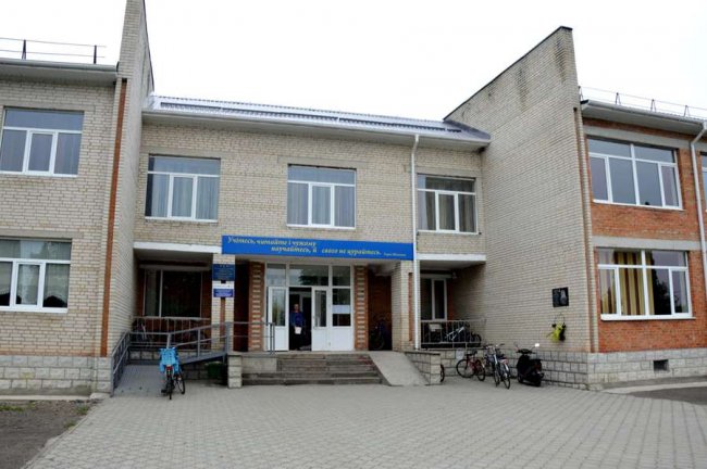 Від новачка до професіонала: педагогів жидичинського ліцею вчили користуватися MultiBoard. ФОТО