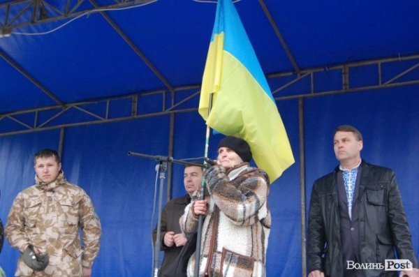 У Луцьку – святкове віче. ФОТО