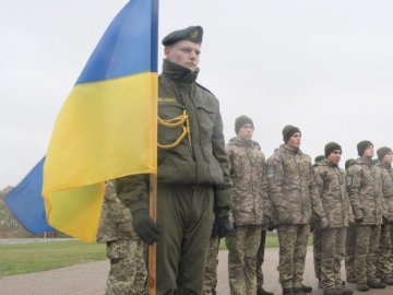 Зеленський підписав указ про звільнення в запас строковиків