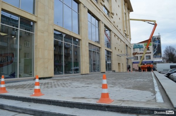 Відкрили луцький ЦУМ. ФОТО 