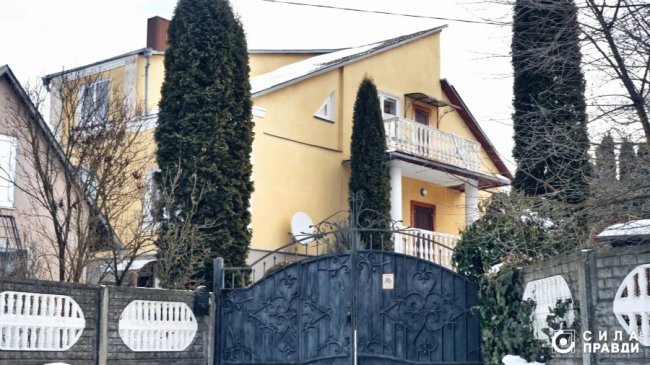 «Він у полоні»: як священник біля Луцька «віщує» долю безвісти зниклих військових. ВІДЕО