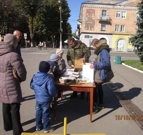 У Нововолинську відбулися змагання з армреслінгу. ФОТО