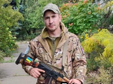 Рідним Героя з Волині Володимира Вавелюка вручили його посмертну нагороду