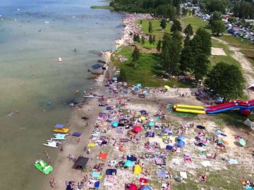 В Україні проводитимуть культурні заходи і відкриють бази відпочинку, на Волині – ні