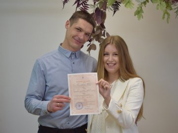 На Волині в День закоханих побралися 50 пар. ФОТО