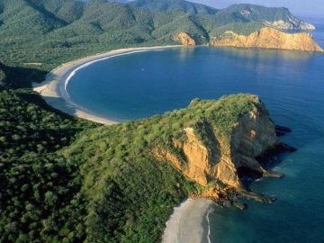 Українці з квітня зможуть подорожувати без візи ще до однієї країни 